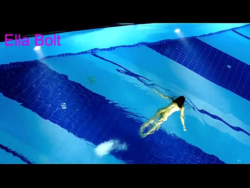❤️ Abdi teu tiasa ngeureunkeun nonton, pirang ngora bray ngojay buligir di ELLA bolt Resort kolam renang porno geulis di urang ﹏