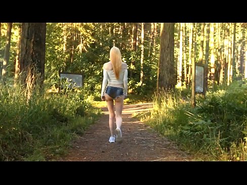 ❤️ awéwé geulis gerak lalaunan, teu buligir video porno geulis di urang ﹏