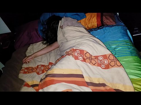 ❤️ Stepson berating indung suku ngora na bari manehna saré. porno geulis di urang ﹏